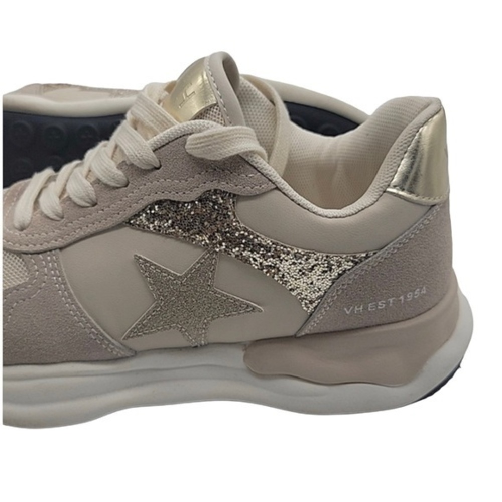 Vintage Havana Nude Glitter Runner Sneakers Size 7.5 or 8